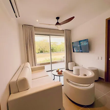 Tu Próximo Destino Favorito, Directo A Tu Comodidad Cartagena